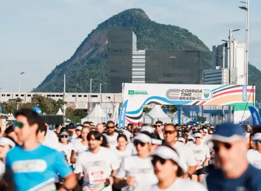Ampliada e com camisa adidas: Corrida Time Brasil define data e trajeto para 2026